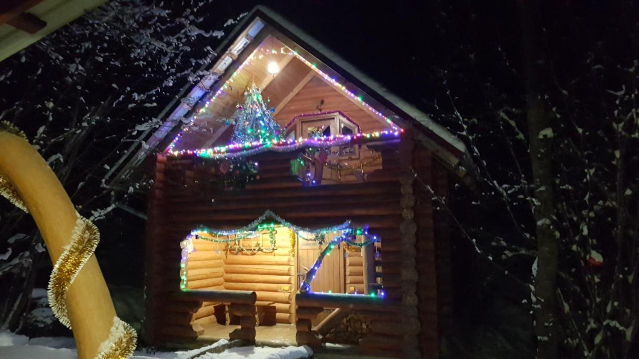Villa У Медовому Раю Rostoka  Exterior foto